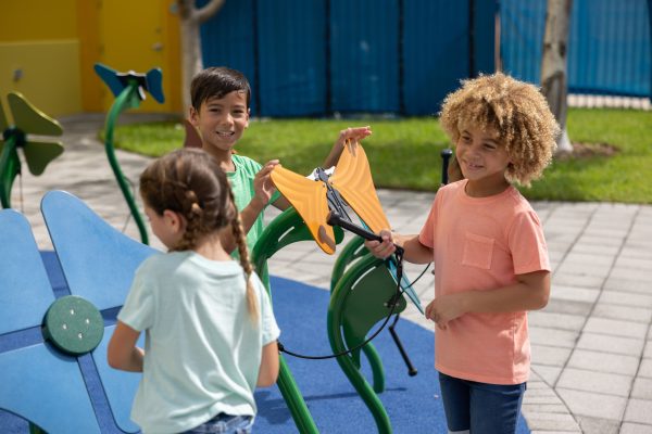 Freenotes Butterflies | Musical Playground Equipment | APCPLAY