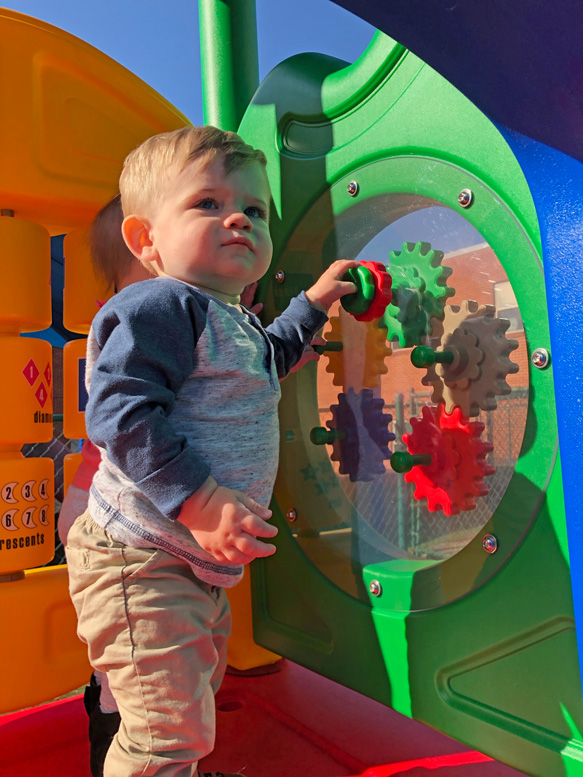 Discovery Center Spring - All People Can Play