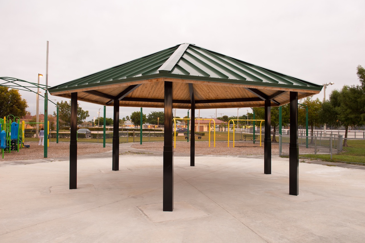 Hexagonal Steel Structure - All People Can Play - Site Amenities